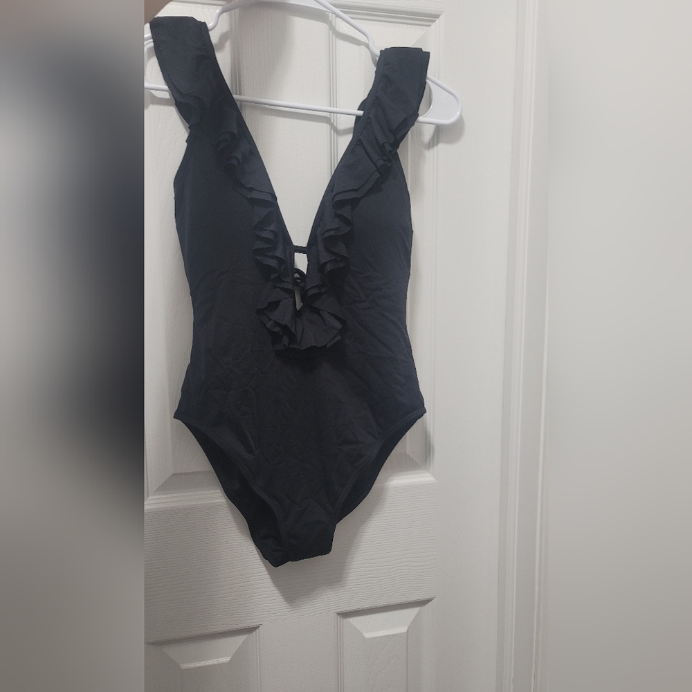 Bathing suit